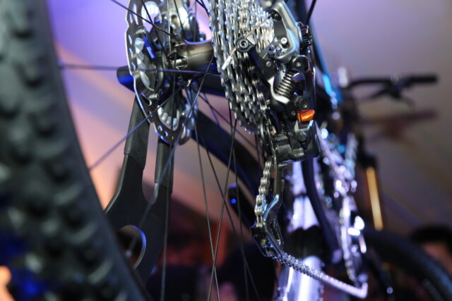 شانژمان دوچرخه کوهستان شیمانو مدل ایکس تی آر ام 9000 11 سرعته Shimano XTR RD-M9000