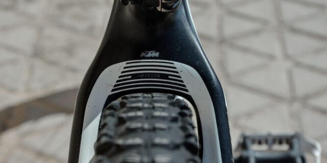 دوچرخه کوهستان کی تی ام کربن کار کرده مدل مایرون مستر سایز 29 KTM Mountain Bike Myroon Master