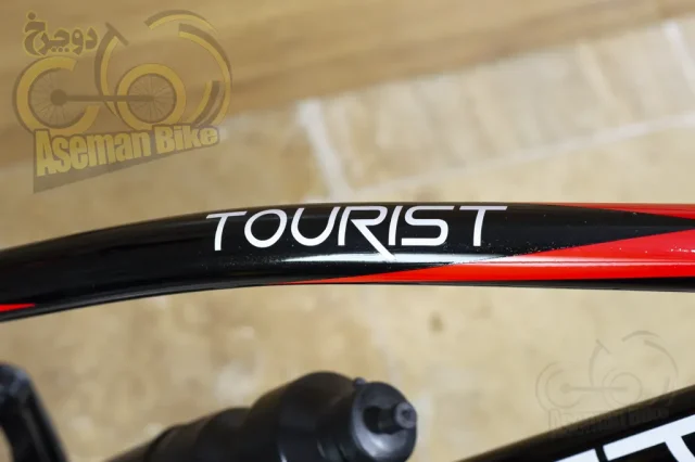 دوچرخه شهری توریستی بلست مدل توریست 24 دنده سایز 28 رنگ مشکی قرمز Blast City Bicycle Tourist Size 28 24 Speed Black Red