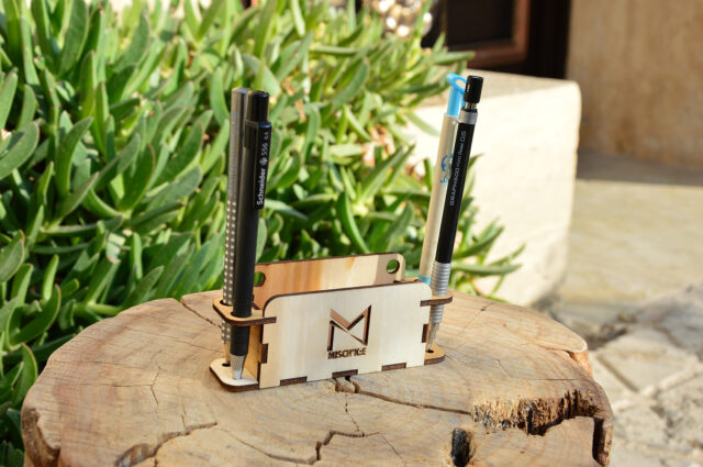مینی استند چوبی قلم و دفترچه مشکی برند کد اکسپو 80 Meshki Brand Mini Wooden Pen Stand EXPO80