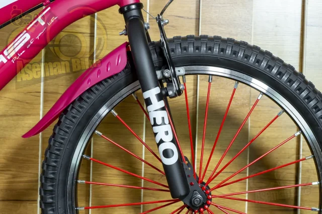 دوچرخه سایز 20 بچگانه Blast مدل Hero بلست هیرو